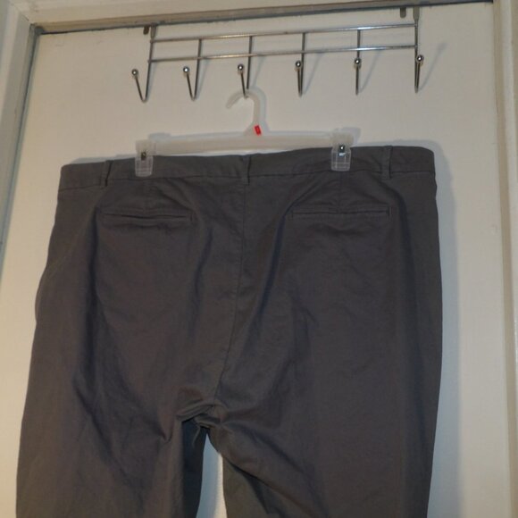 Old Navy Gray Boot Cut Secret Slim Pockets Pants Sz 26 Plus Short - Picture 4 of 7